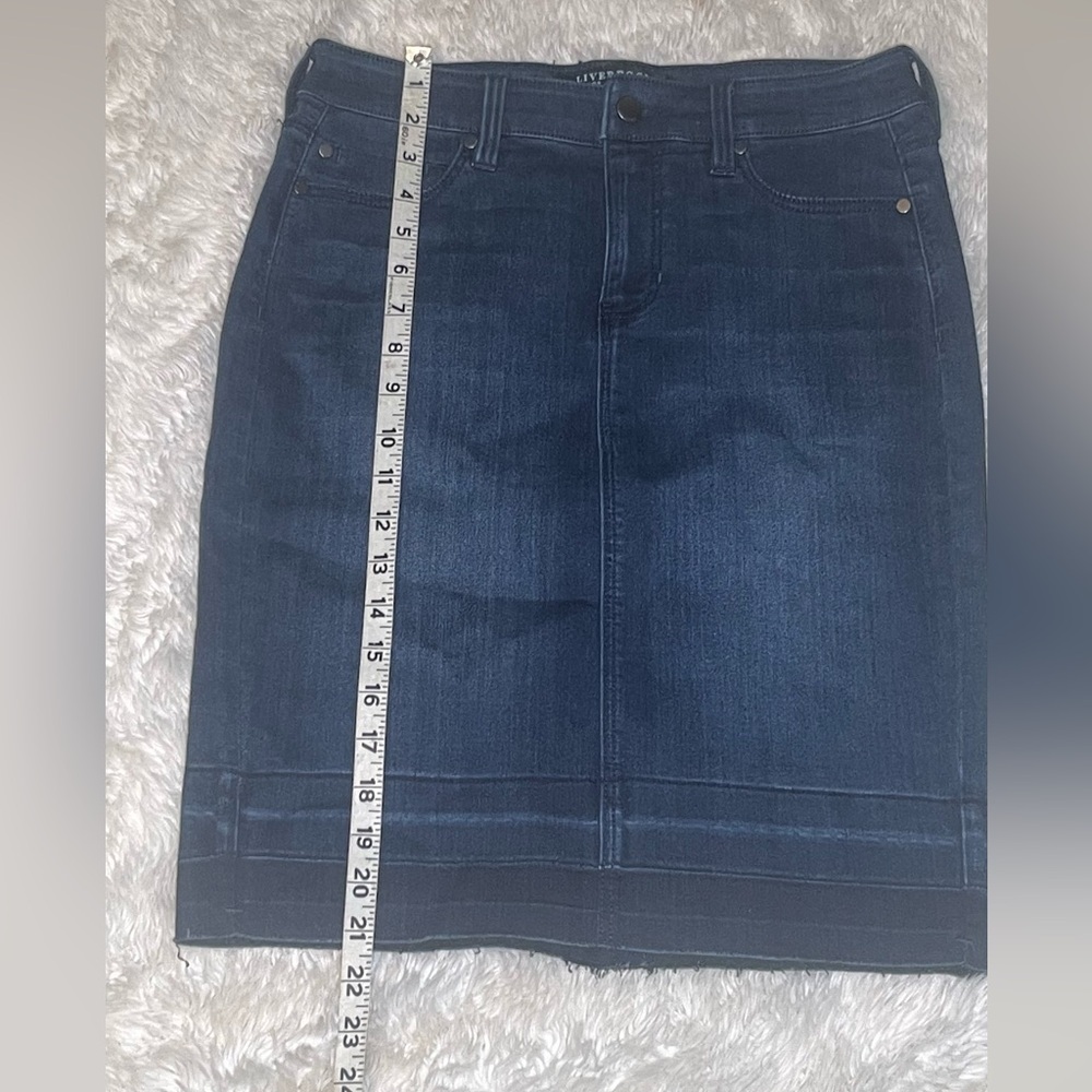 Liverpool women’s Dark Denim Pencil stretchy Skirt size 6 - Picture 7 of 7